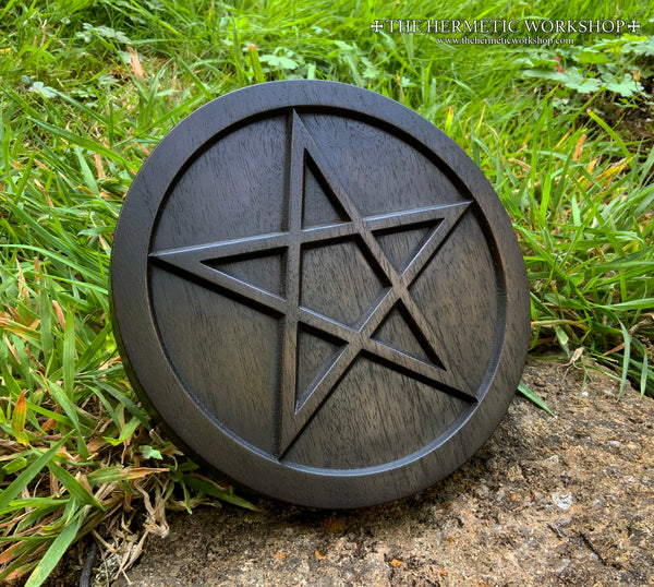 THE BLACK PENTAGRAM - Altar Pentacle carved in Solid Walnut
