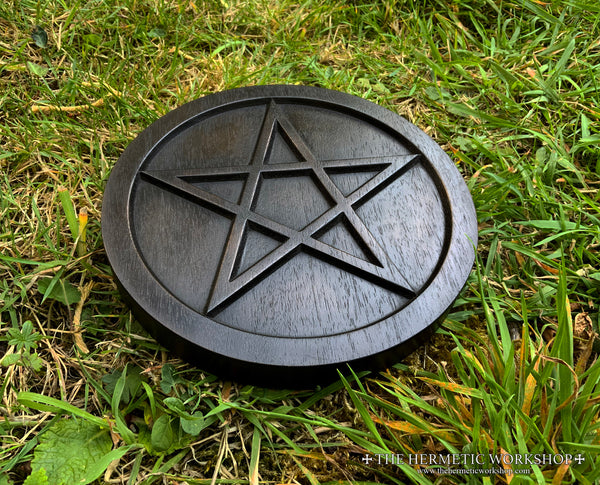 THE BLACK PENTAGRAM - Altar Pentacle carved in Solid Walnut