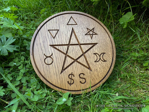 GARDNERIAN WICCA PENTACLE - Witchcraft Altar Pentacle Carved in Solid Oak