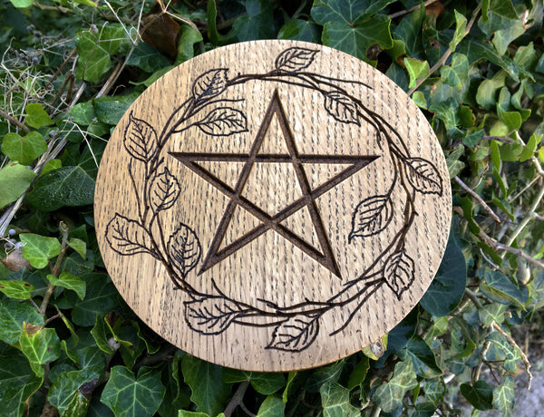 CUSTOM ALTAR PENTACLE - Carved in Solid Oak with 13 leaves