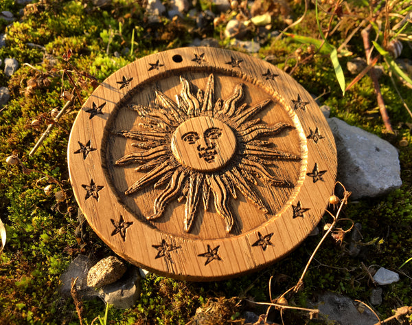 SOLAR TALISMAN in Solid Oak