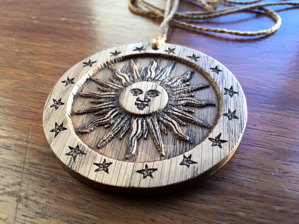 SOLAR TALISMAN in Solid Oak